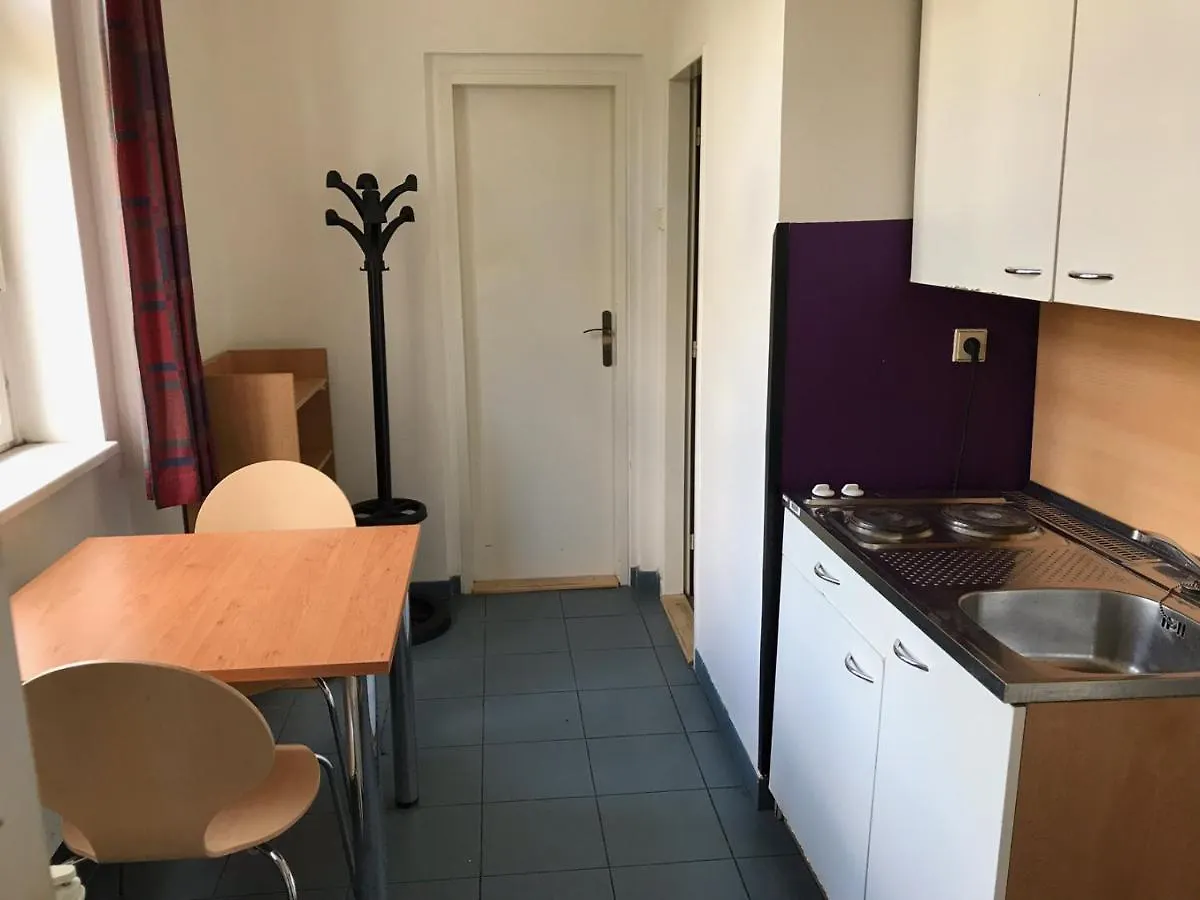 براغ Hostel Masarykova جمهورية التشيك